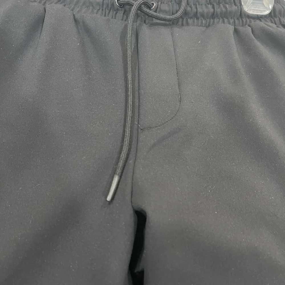 Bundle of 2 Old navy jogger very soft material black and gray - Picture 6 of 16